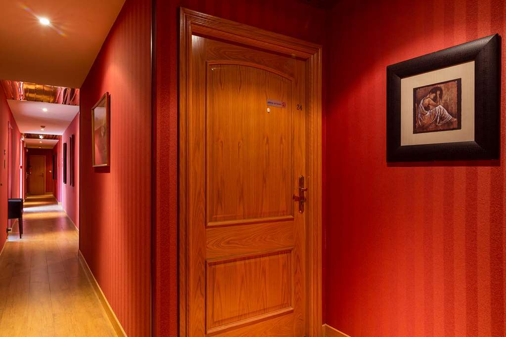 The Originals City, Hotel La Reine Jeanne, Orthez Amenities photo